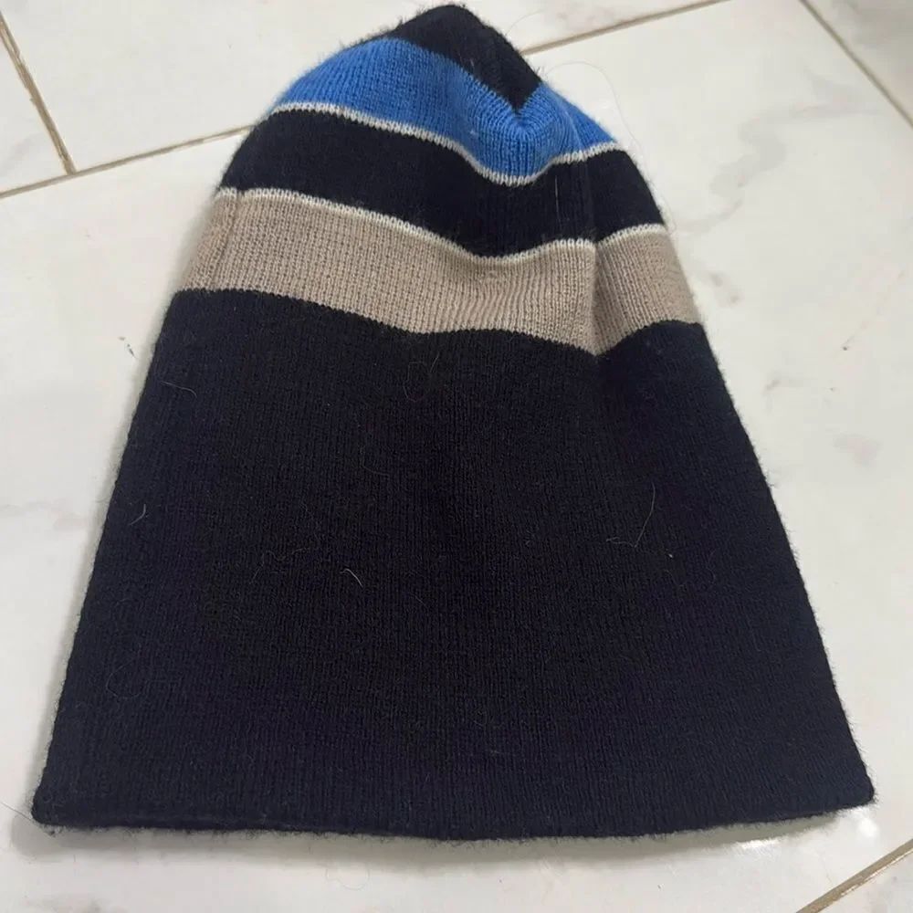 Black Striped Beanie - BRAND NEW - Fits All - Winter Hat